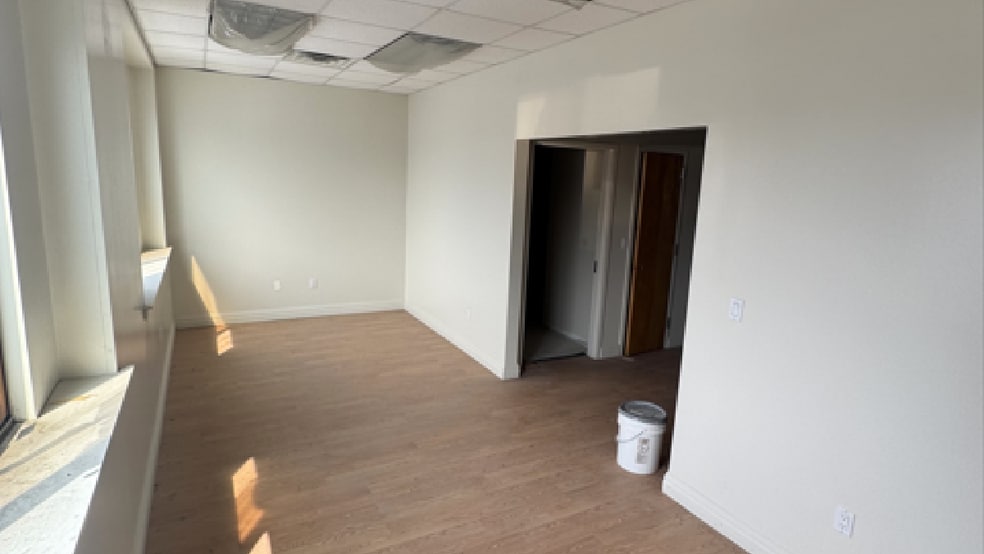 2379 48th St, Astoria, NY for sale - Building Photo - Image 2 of 4