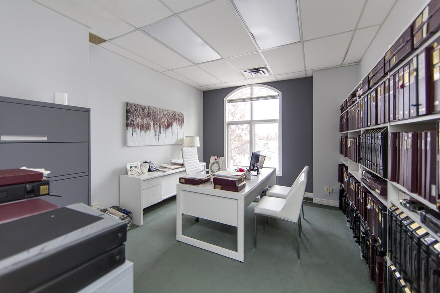 92 Centrepointe Dr, Ottawa, ON à louer - Photo intérieure - Image 3 de 21
