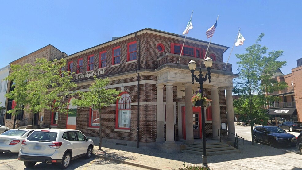 105 S Cook St, Barrington, IL for sale - Building Photo - Image 1 of 30