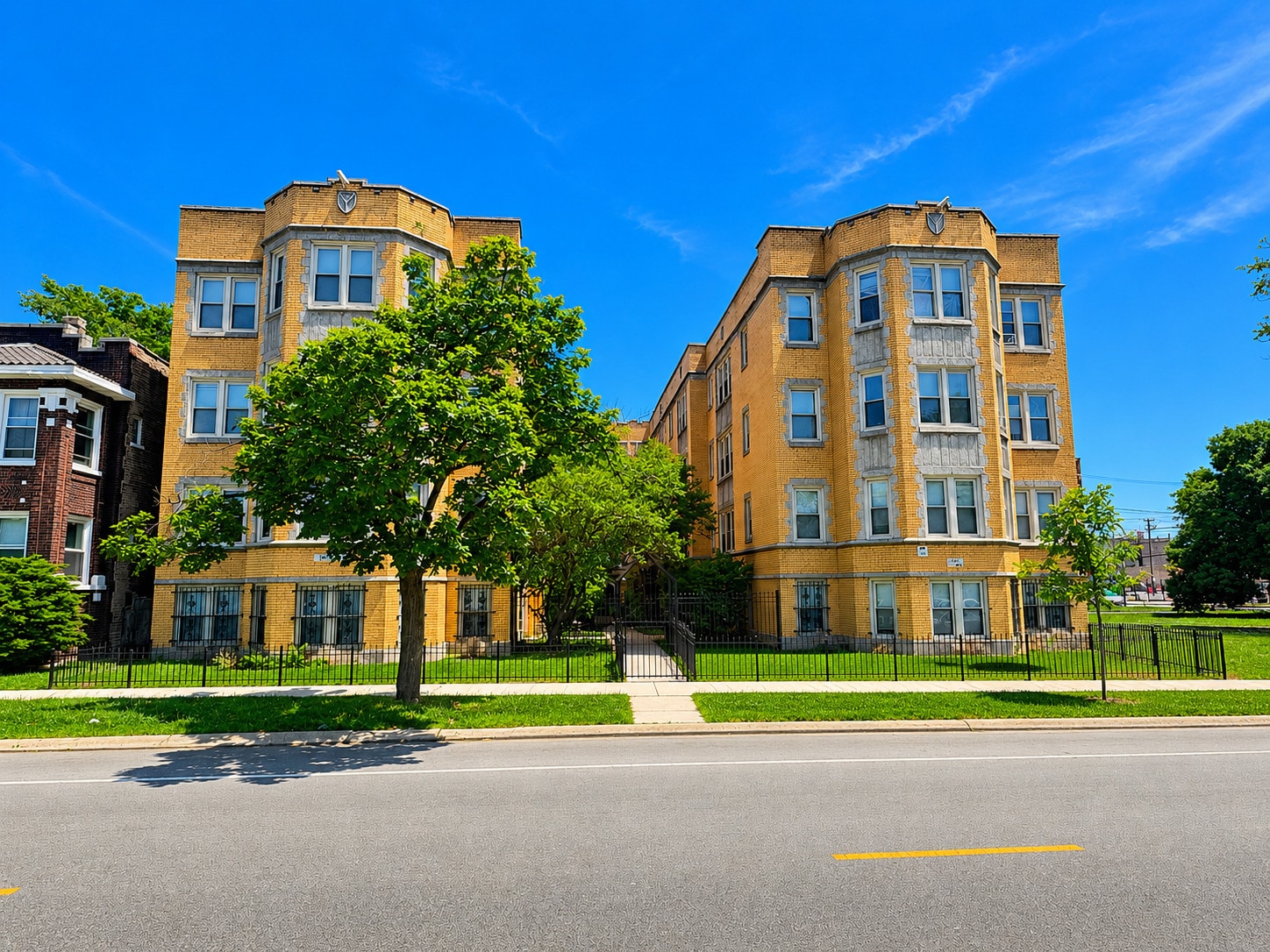 11027-11035 S King Dr, Chicago, IL for sale Primary Photo- Image 1 of 8