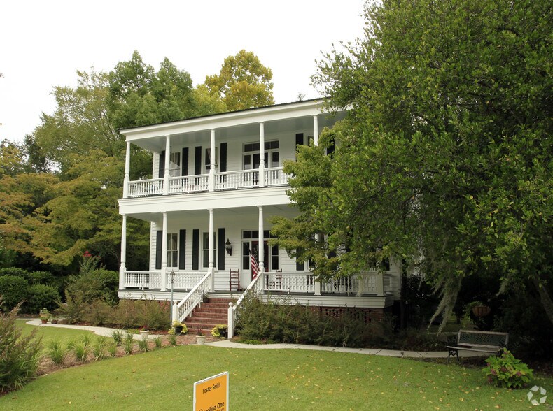 112 S Magnolia St, Summerville, SC à louer - Photo du bâtiment - Image 2 de 36