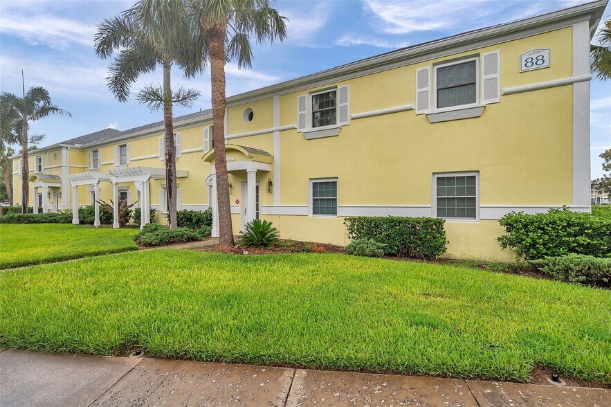3 unit condo Waterside at Coquina Key portefeuille de 3 propriétés à vendre sur LoopNet.ca - Photo du bâtiment - Image 2 de 30