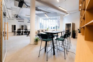 More details for 32 Rue René Boulanger, Paris - Coworking for Lease
