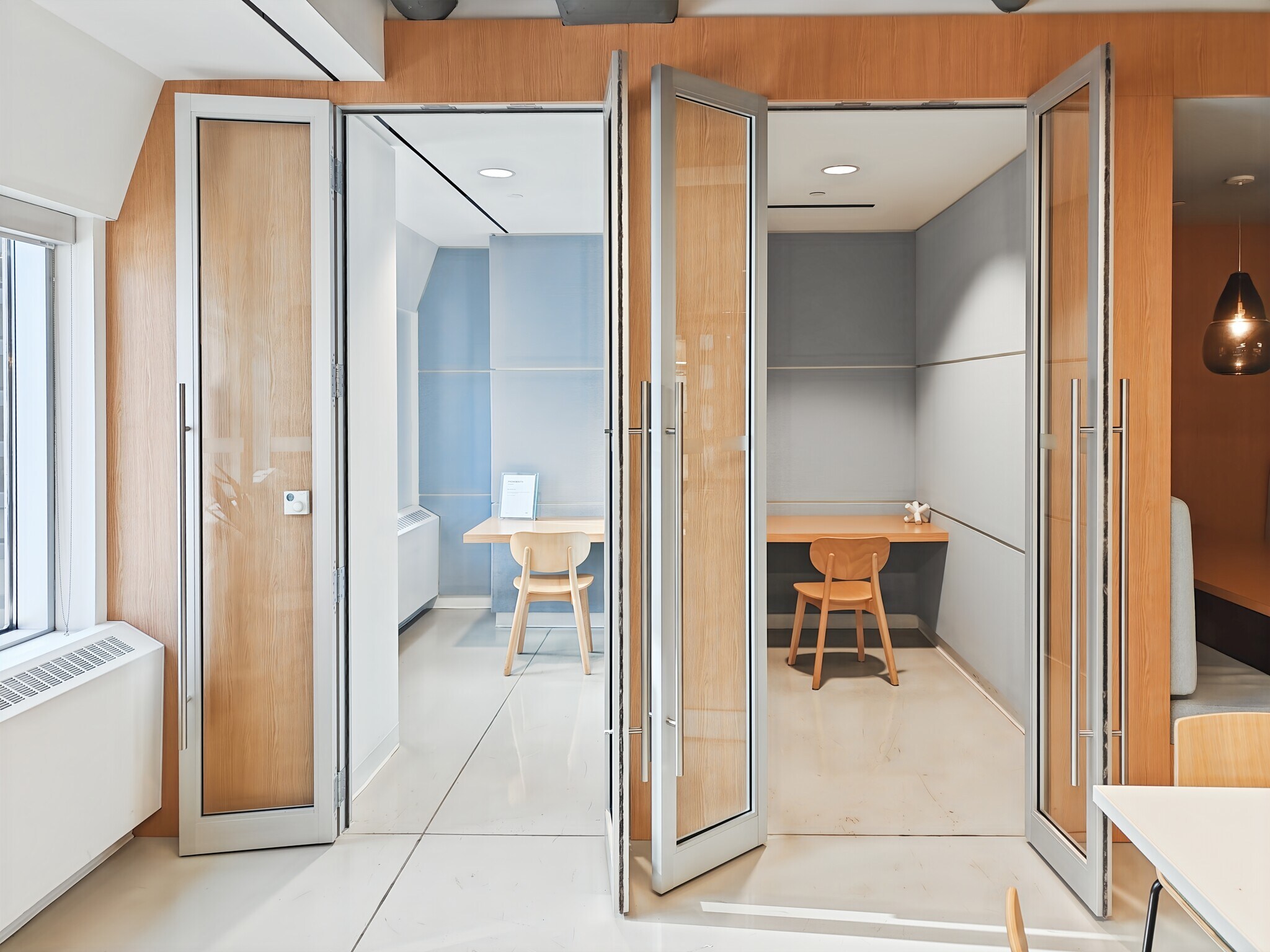 130 King St W, Toronto, ON M5X 1J5 - The Exchange Tower | LoopNet Canada