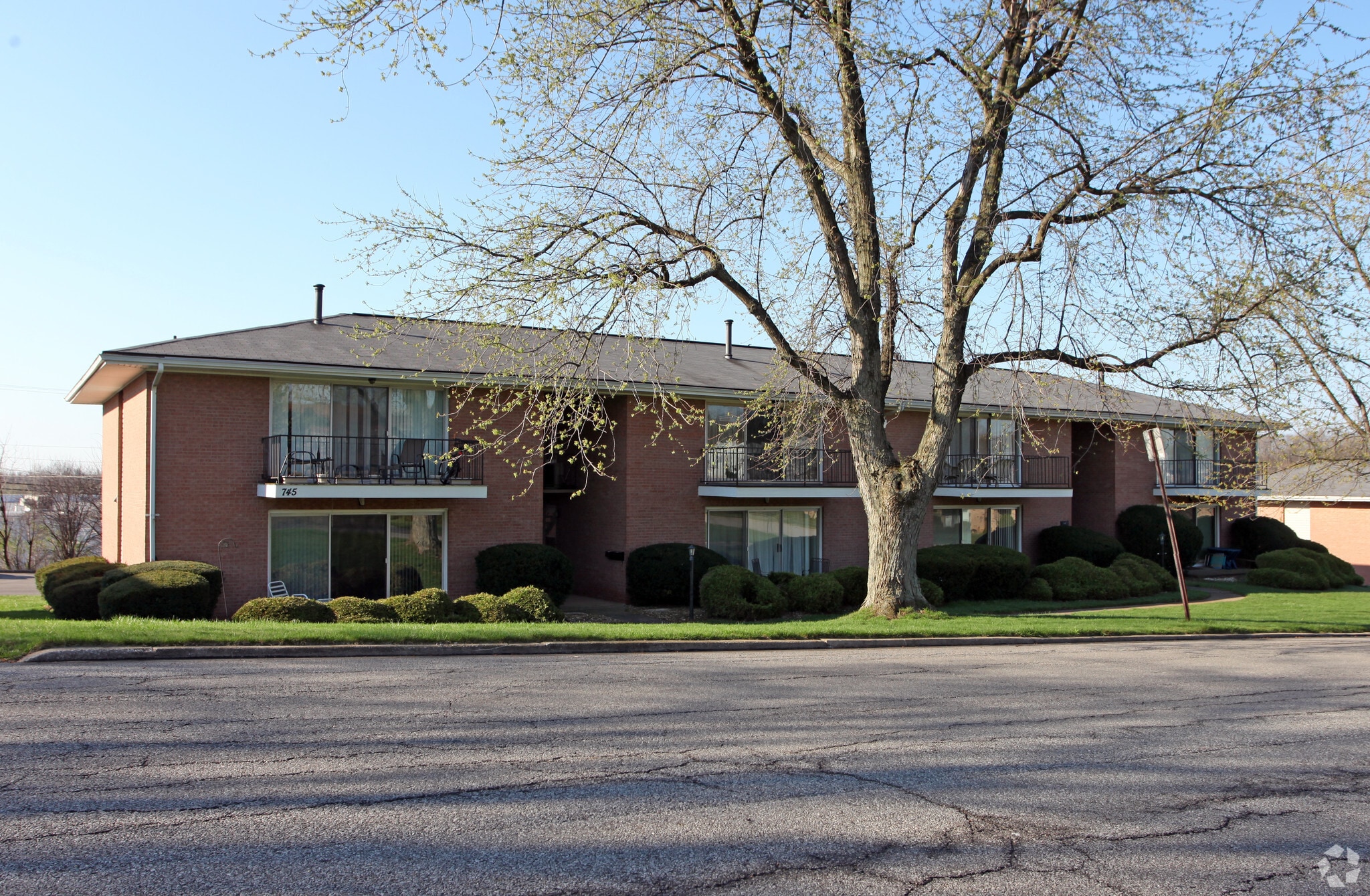 733-793 Sunset Blvd, Mansfield, OH for sale Primary Photo- Image 1 of 26