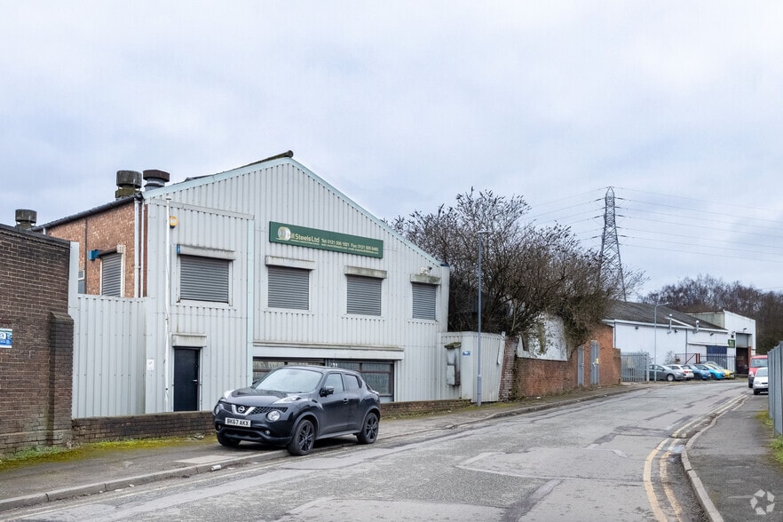 2 Bilport Ln, Wednesbury for sale - Primary Photo - Image 1 of 2
