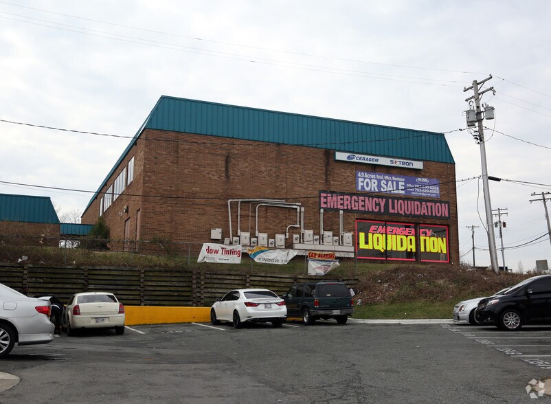 13499 Baltimore Ave, Laurel, MD à vendre - Photo du bâtiment - Image 3 de 17