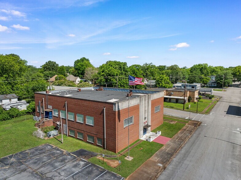 419 N Raleigh Ave, Sheffield, AL à vendre - Photo du bâtiment - Image 3 de 39