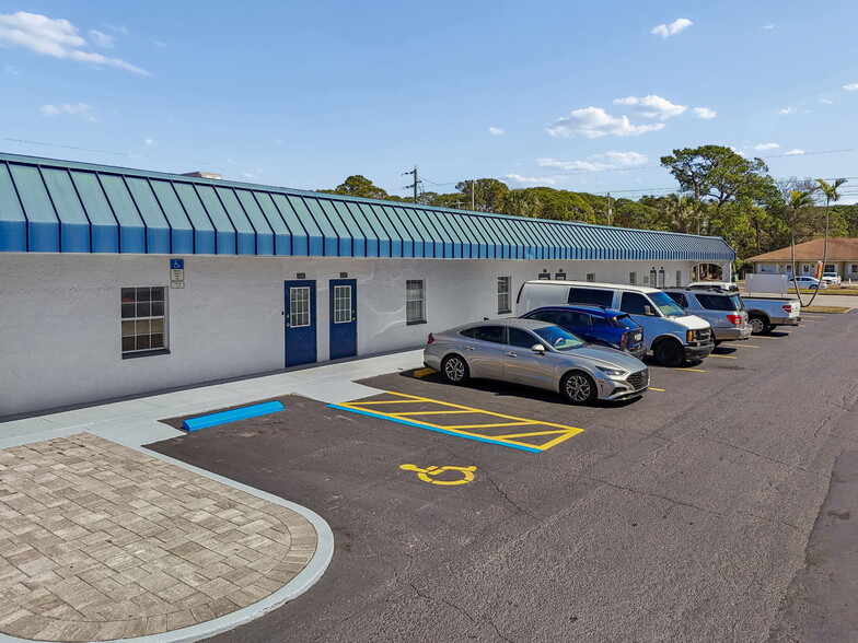 8800 49th St N, Pinellas Park, FL for lease - Building Photo - Image 1 of 13