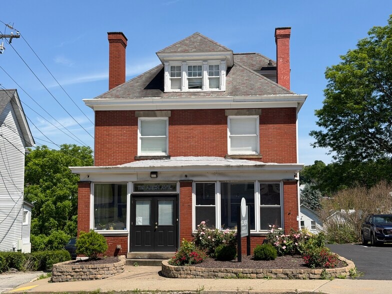 119 Arch Ave, Greensburg, PA for sale - Building Photo - Image 2 of 18