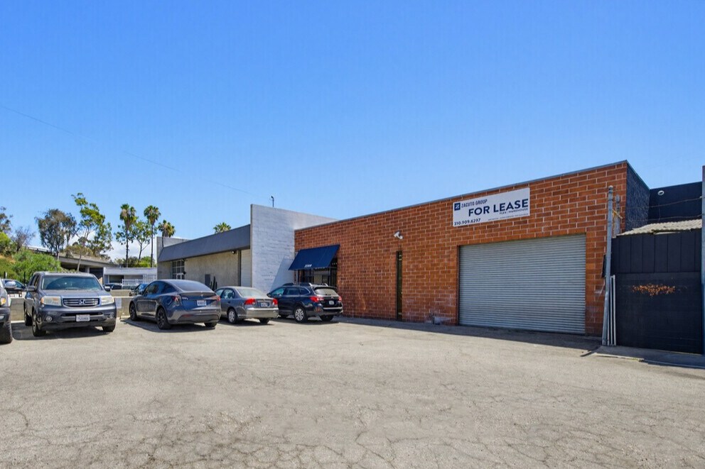 3380 Livonia Ave, Los Angeles, CA à louer Photo du bâtiment- Image 1 de 10