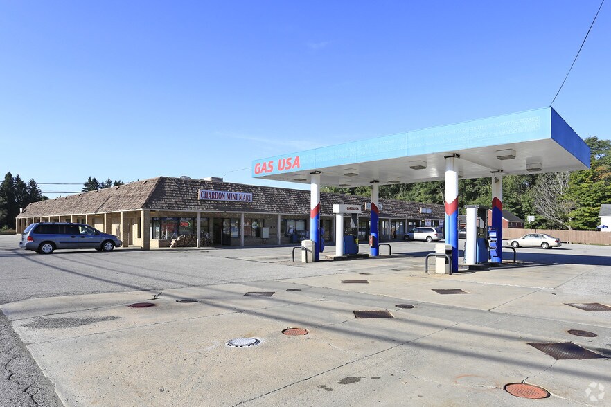 12797 Mayfield Rd, Chardon, OH à louer - Photo principale - Image 1 de 6