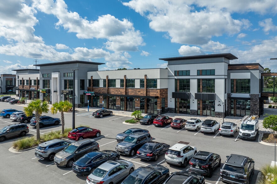 7540 Gate Pky, Jacksonville, FL for lease - Building Photo - Image 2 of 4