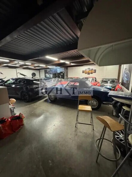 Bureau dans Noisy-le-Grand à louer - Photo du bâtiment - Image 2 de 2