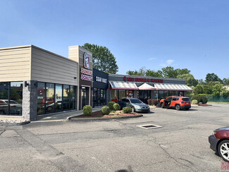 Plus de détails pour 96 Frontage Rd, East Haven, CT - Vente au détail à vendre