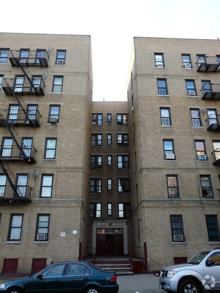 2734 Sedgwick Ave, Bronx, NY for sale - Building Photo - Image 3 of 3