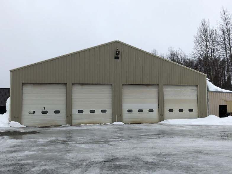 54735 Industrial Ave, Kenai, AK à louer - Photo du bâtiment - Image 2 de 23
