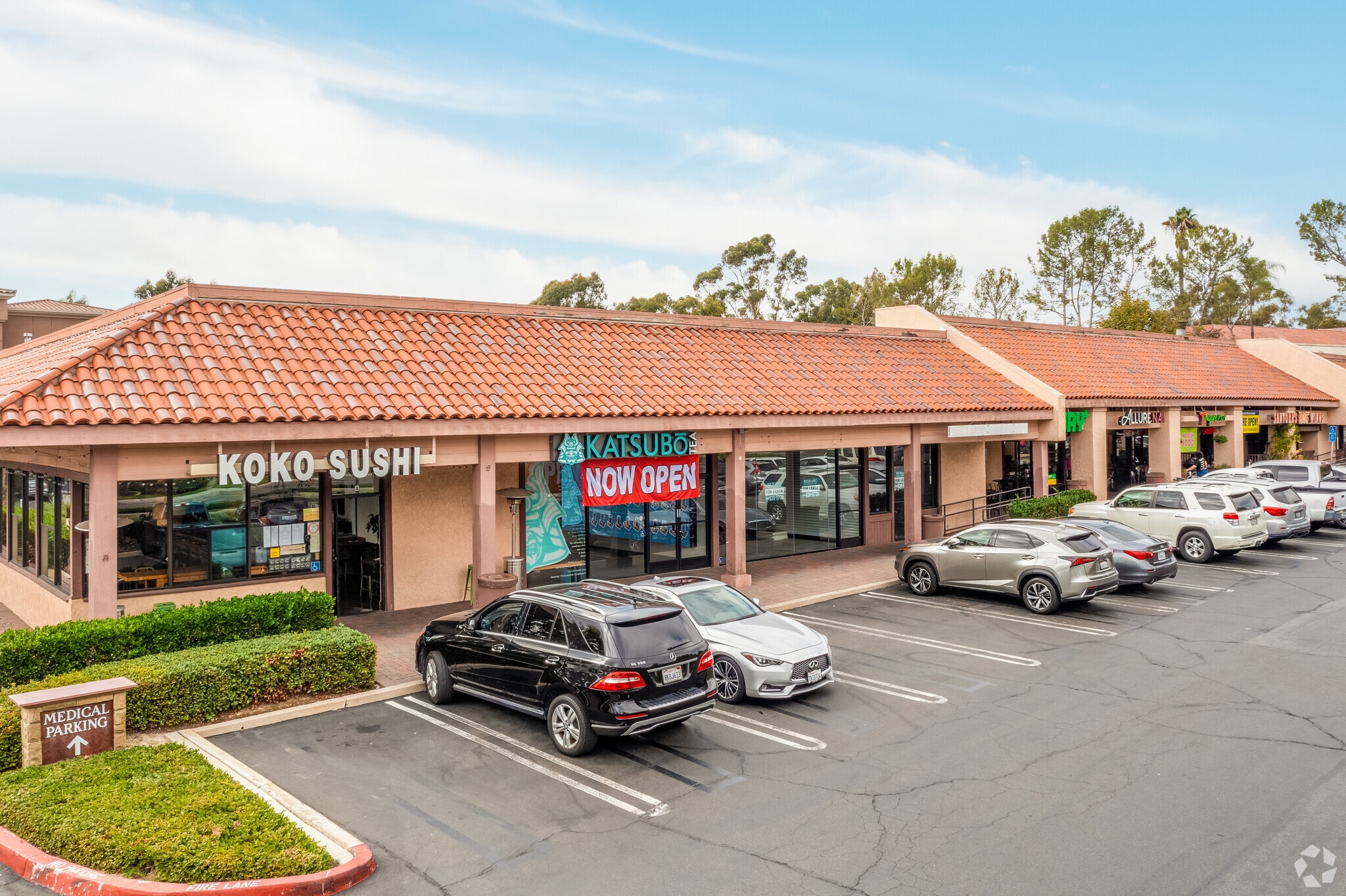 28251 Marguerite Pky, Mission Viejo, CA for lease Building Photo- Image 1 of 5