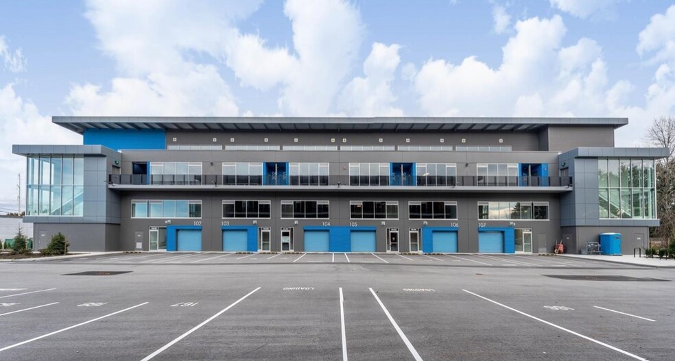 4888 Vanguard Rd, Richmond, BC à louer - Photo du bâtiment - Image 3 de 3