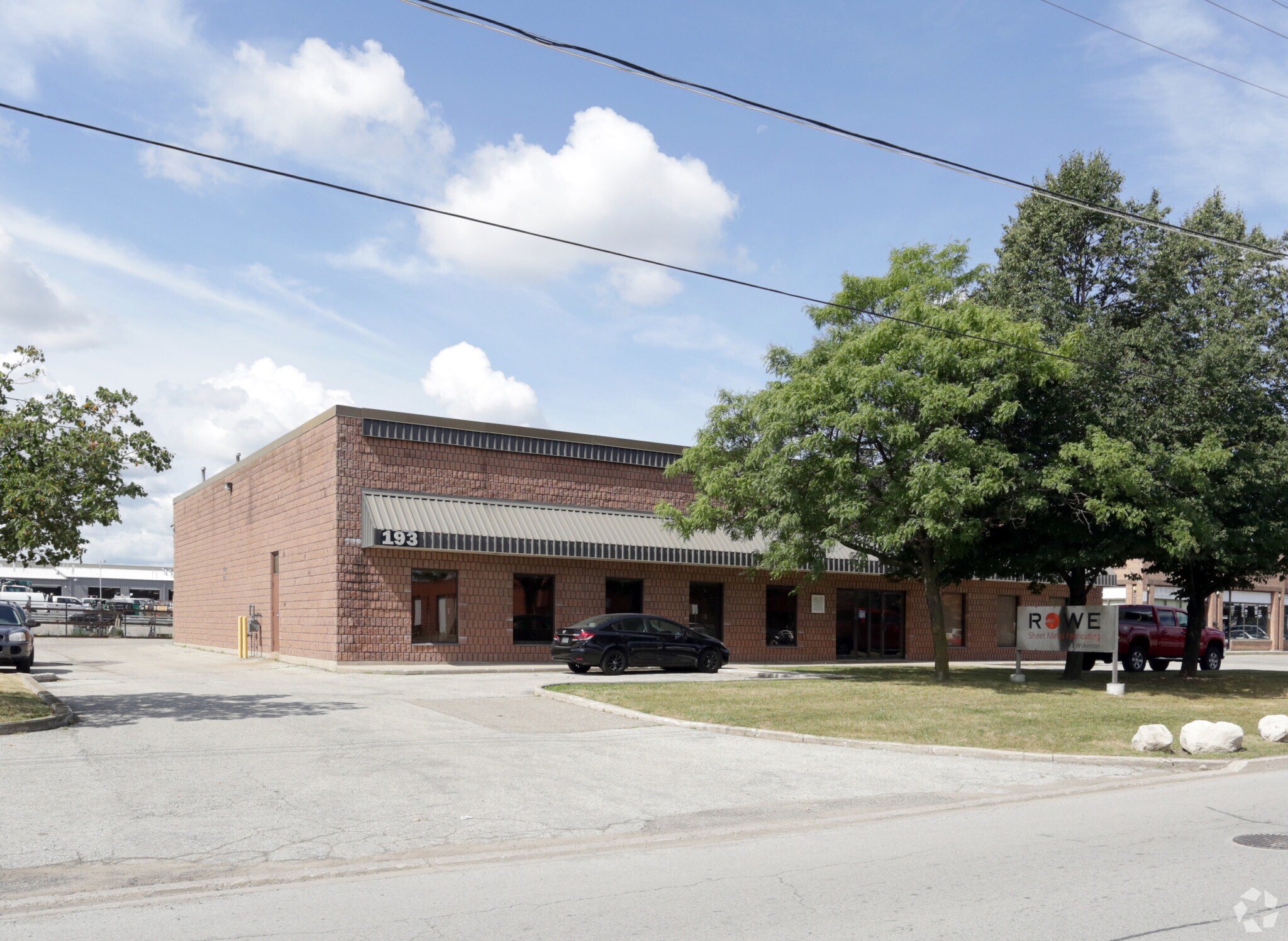 193 Wilkinson Rd, Brampton, ON for sale Primary Photo- Image 1 of 1