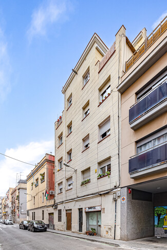 Plus de détails pour Carrer De Badalona, Barcelona - Multi-résidentiel à vendre