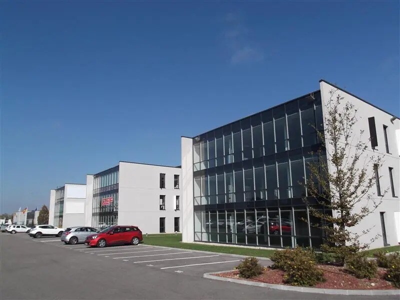 Bureau dans Saint-Priest à louer Photo du bâtiment- Image 1 de 5