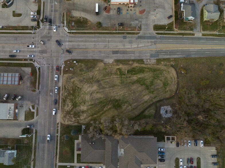 2901 E Euclid Ave, Des Moines, IA à vendre - Photo du bâtiment - Image 1 de 1