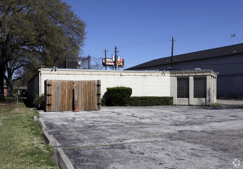 110 W Rosamond St, Houston, TX à vendre - Photo du bâtiment - Image 2 de 2