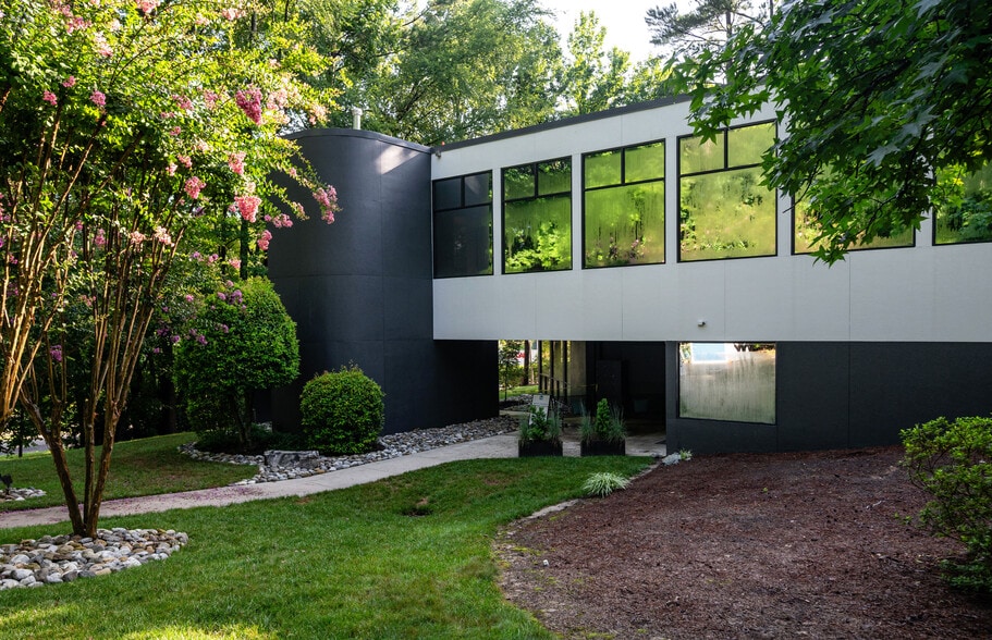 2919 Colony Rd, Durham, NC à louer - Photo du bâtiment - Image 3 de 11