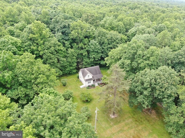 23360 Burns Valley Rd, Doylesburg, PA à vendre - Photo du bâtiment - Image 2 de 19