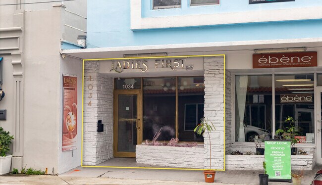 Plus de détails pour 1034-1040 NW 3 Ave, Miami, FL - Commerce de détail à louer