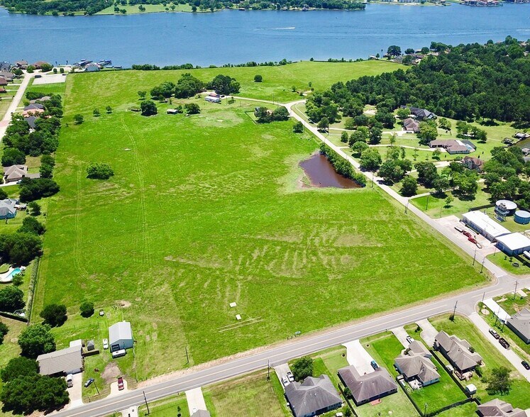 10494 Cude Cemetery Rd, Willis, TX à vendre - Photo du bâtiment - Image 3 de 6