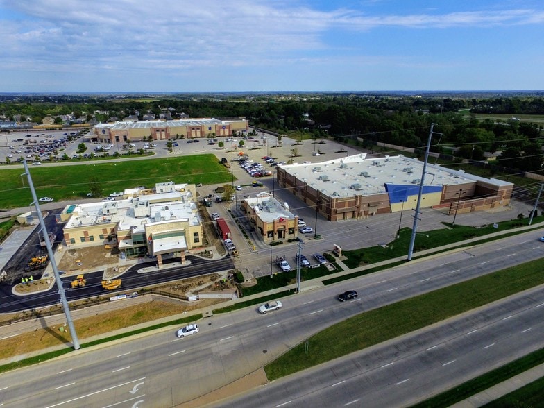 10500 Parallel Pky, Kansas City, KS à louer - Autre - Image 3 de 4