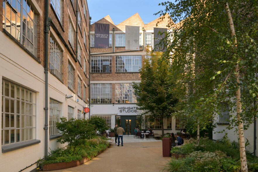 53-79 Highgate Rd, Londres à louer - Photo du bâtiment - Image 3 de 112