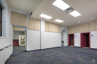 276-288 Rue Saint-Jacques, Montréal, QC for lease Interior Photo- Image 2 of 3