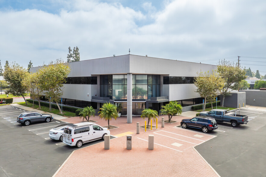 Sunflower Corporate Center - Épicerie