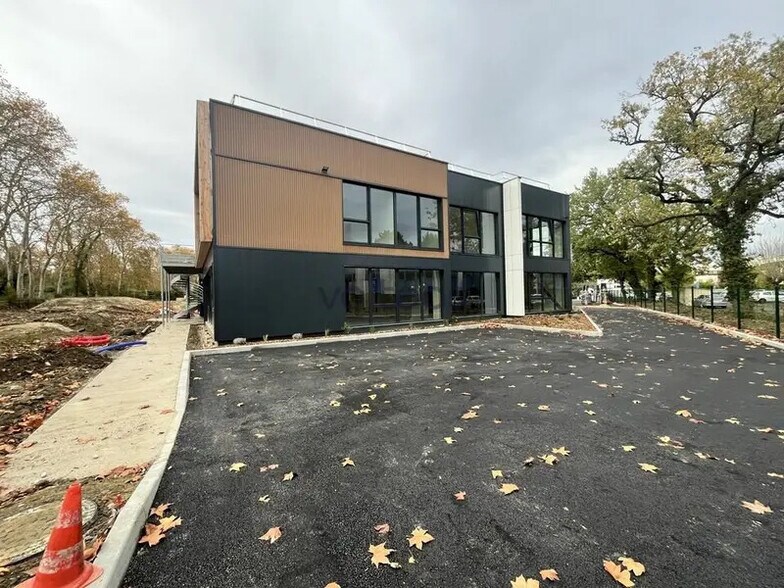 Office in Ramonville-Saint-Agne for sale - Building Photo - Image 2 of 12