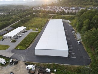 Plus de détails pour 141 Brickton Dr, Fletcher, NC - Local d'activités à louer