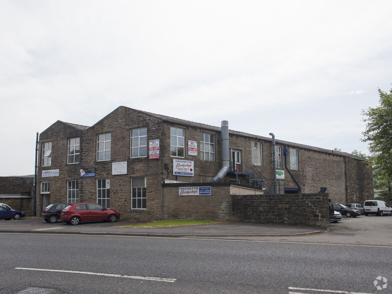 Colne Rd, Barnoldswick for lease - Building Photo - Image 2 of 4