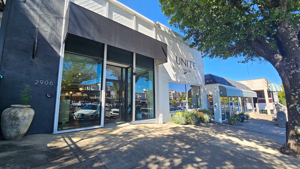 Main Street Legacy Asset portfolio of 6 properties for sale on LoopNet.ca - Building Photo - Image 2 of 7