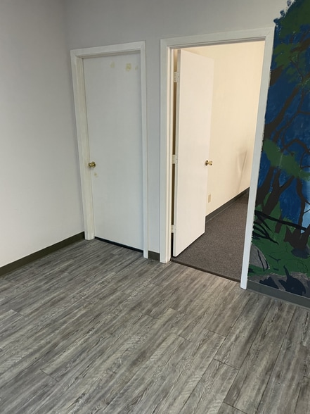 120 Wanda Way, Hurst, TX à louer - Photo intérieure - Image 3 de 7