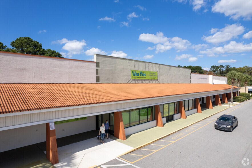 1401-1431 S Orange Ave, Green Cove Springs, FL à louer - Photo du bâtiment - Image 3 de 6