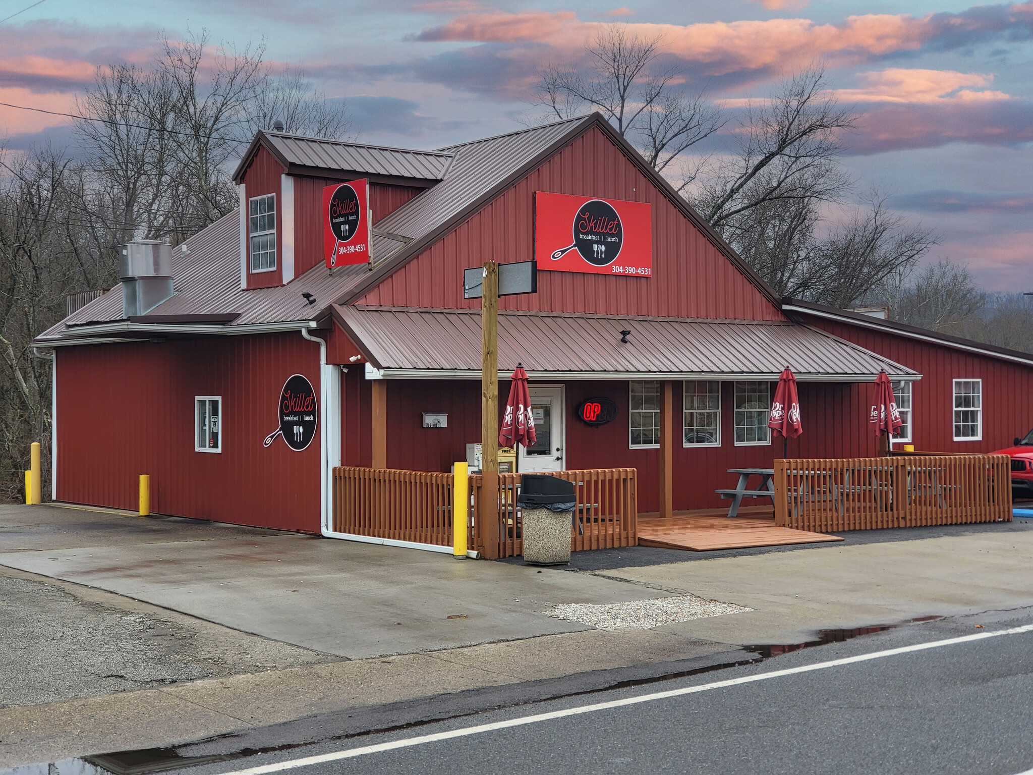 342 E Main St, Milton, WV for sale Building Photo- Image 1 of 1