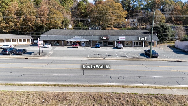 More details for 514 S Wall St, Calhoun, GA - Retail for Lease