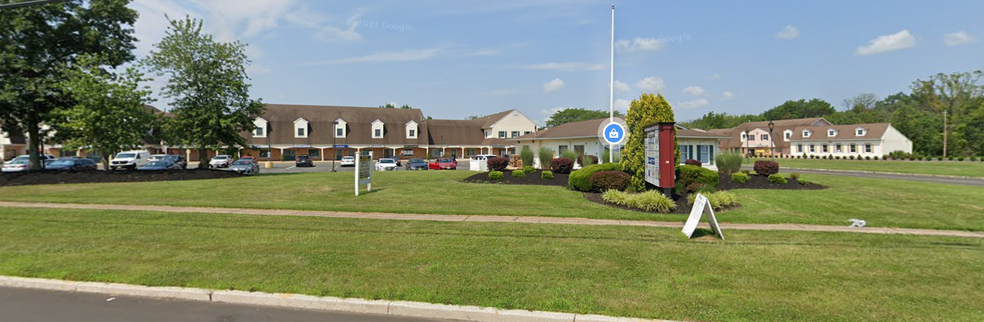 856 Us Highway 206, Hillsborough, NJ for lease - Building Photo - Image 1 of 2