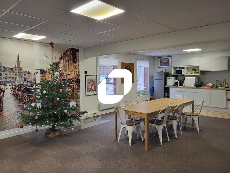 Office in Lille for lease - Interior Photo - Image 2 of 7