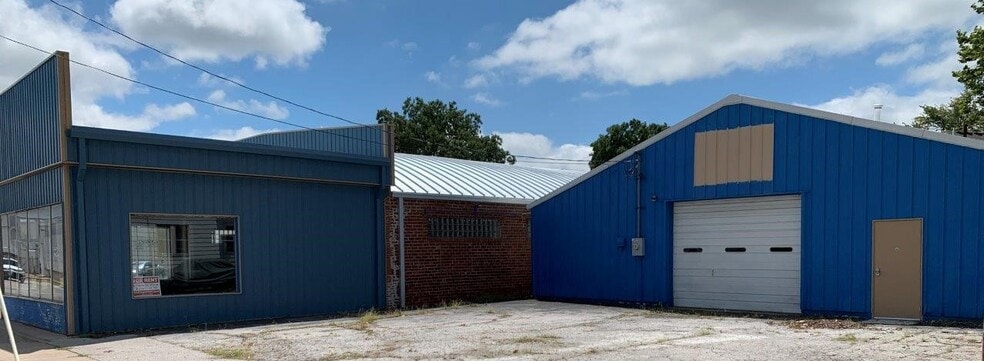 201-205 W Saint Louis Ave, East Alton, IL for lease - Building Photo - Image 2 of 16