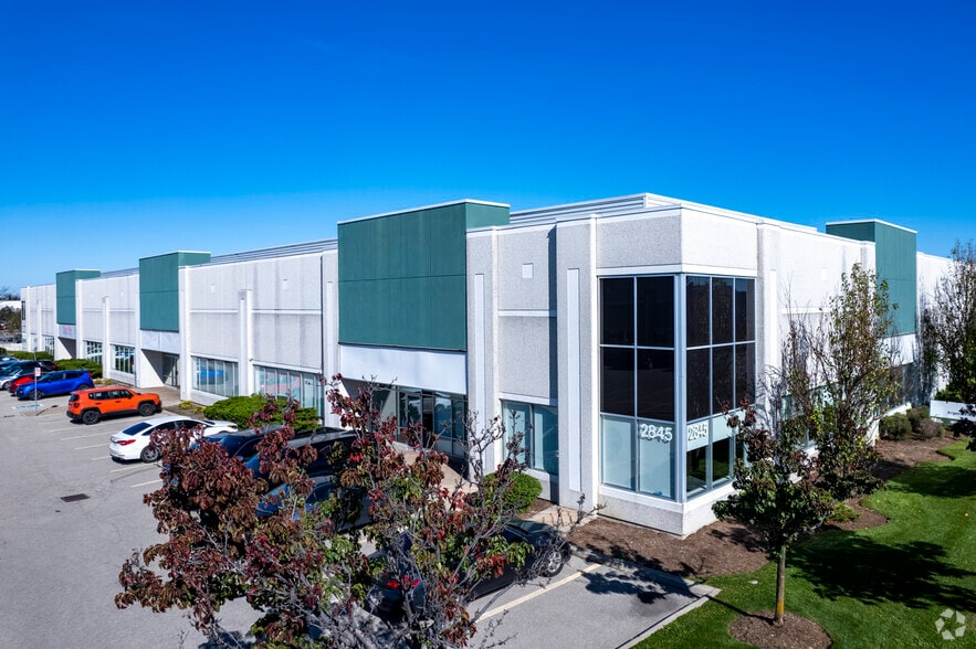 2845 Argentia Rd, Mississauga, ON for lease - Primary Photo - Image 1 of 3