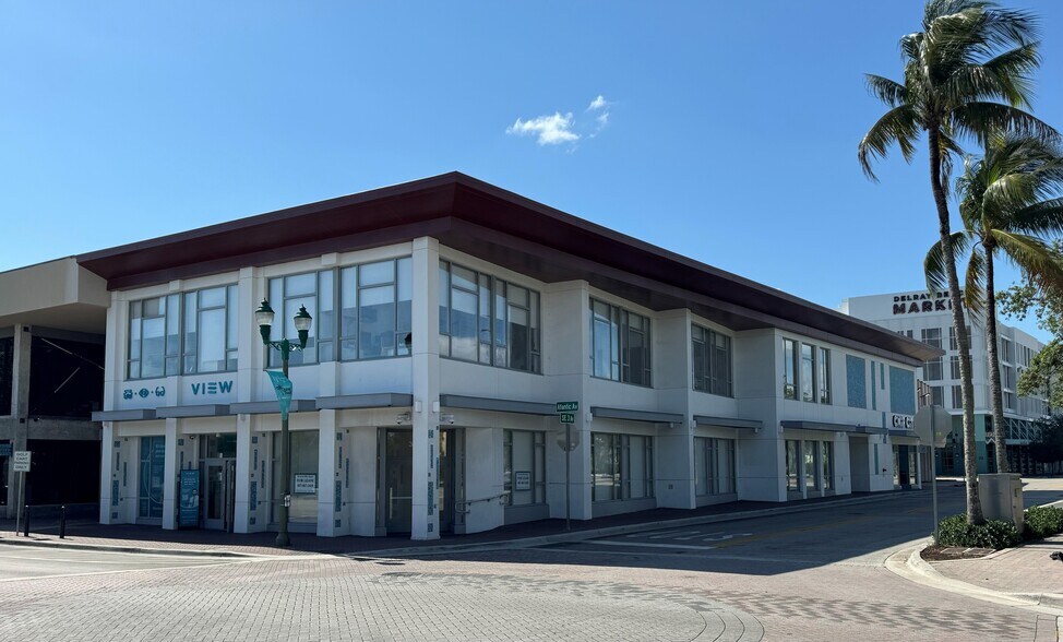 302 E Atlantic Ave, Delray Beach, FL à louer - Photo du bâtiment - Image 2 de 13