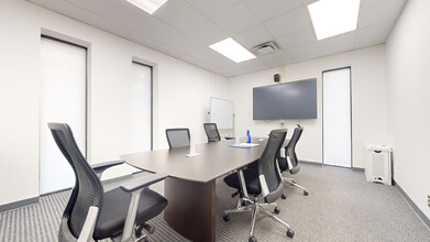 1100 Eisenhower Pl, Ann Arbor, MI à louer Photo intérieure- Image 1 de 7